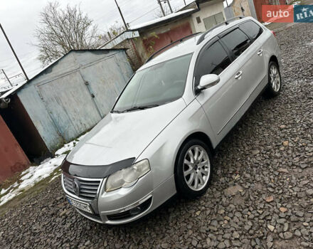 Серый Фольксваген Пассат, объемом двигателя 1.9 л и пробегом 348 тыс. км за 4400 $, фото 8 на Automoto.ua