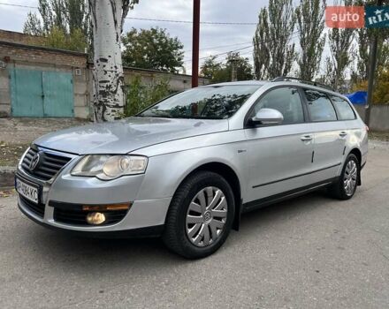 Серый Фольксваген Пассат, объемом двигателя 1.6 л и пробегом 235 тыс. км за 4750 $, фото 15 на Automoto.ua