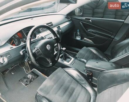 Серый Фольксваген Пассат, объемом двигателя 1.97 л и пробегом 287 тыс. км за 6550 $, фото 12 на Automoto.ua