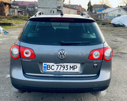 Серый Фольксваген Пассат, объемом двигателя 2 л и пробегом 298 тыс. км за 7700 $, фото 3 на Automoto.ua