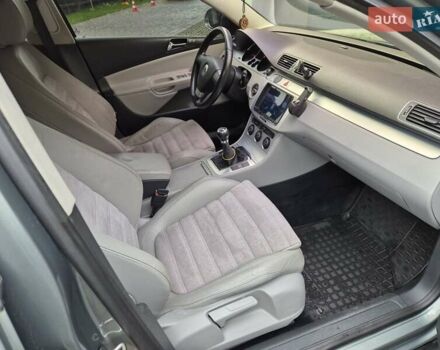 Серый Фольксваген Пассат, объемом двигателя 2 л и пробегом 282 тыс. км за 6300 $, фото 18 на Automoto.ua