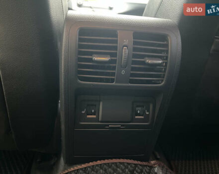 Серый Фольксваген Пассат, объемом двигателя 1.6 л и пробегом 258 тыс. км за 5900 $, фото 6 на Automoto.ua