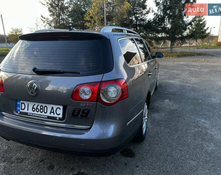 Серый Фольксваген Пассат, объемом двигателя 2 л и пробегом 260 тыс. км за 6500 $, фото 7 на Automoto.ua