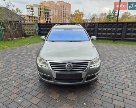 Серый Фольксваген Пассат, объемом двигателя 2 л и пробегом 282 тыс. км за 6300 $, фото 17 на Automoto.ua