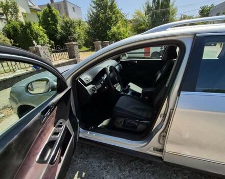 Серый Фольксваген Пассат, объемом двигателя 1.9 л и пробегом 300 тыс. км за 5300 $, фото 10 на Automoto.ua