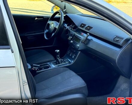 Серый Фольксваген Пассат, объемом двигателя 1.6 л и пробегом 0 тыс. км за 4500 $, фото 1 на Automoto.ua