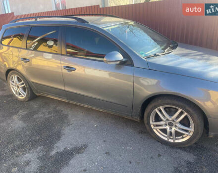 Серый Фольксваген Пассат, объемом двигателя 1.98 л и пробегом 258 тыс. км за 5250 $, фото 2 на Automoto.ua