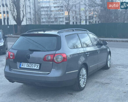 Серый Фольксваген Пассат, объемом двигателя 2 л и пробегом 300 тыс. км за 6500 $, фото 6 на Automoto.ua