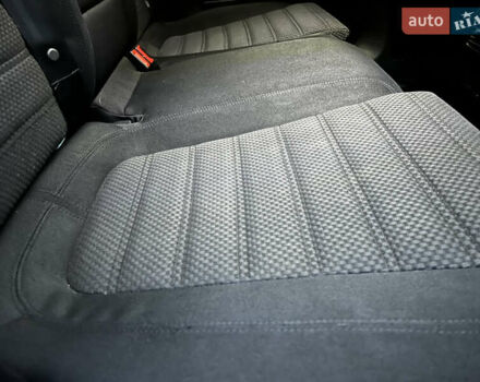 Сірий Фольксваген Пассат, об'ємом двигуна 1.9 л та пробігом 348 тис. км за 4650 $, фото 30 на Automoto.ua