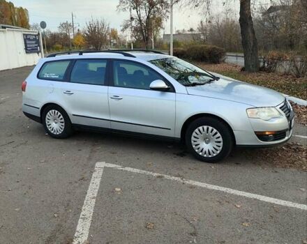 Серый Фольксваген Пассат, объемом двигателя 1.6 л и пробегом 278 тыс. км за 6500 $, фото 7 на Automoto.ua