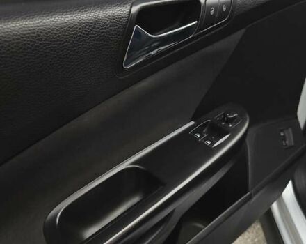 Сірий Фольксваген Пассат, об'ємом двигуна 1.6 л та пробігом 222 тис. км за 5000 $, фото 3 на Automoto.ua