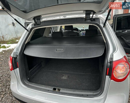 Серый Фольксваген Пассат, объемом двигателя 1.9 л и пробегом 348 тыс. км за 4400 $, фото 28 на Automoto.ua