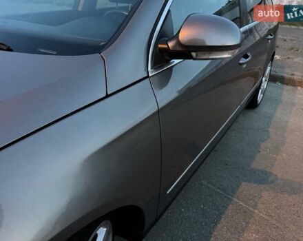 Серый Фольксваген Пассат, объемом двигателя 2 л и пробегом 198 тыс. км за 6900 $, фото 43 на Automoto.ua