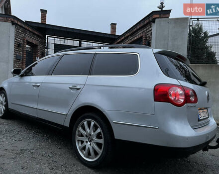 Сірий Фольксваген Пассат, об'ємом двигуна 1.9 л та пробігом 348 тис. км за 4650 $, фото 8 на Automoto.ua