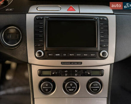 Серый Фольксваген Пассат, объемом двигателя 2 л и пробегом 340 тыс. км за 5500 $, фото 25 на Automoto.ua