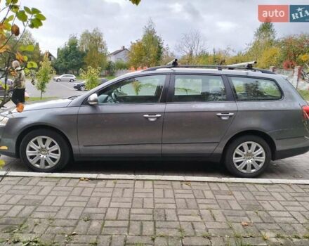 Серый Фольксваген Пассат, объемом двигателя 1.97 л и пробегом 289 тыс. км за 6700 $, фото 3 на Automoto.ua