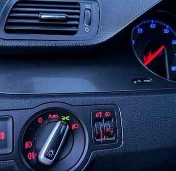 Серый Фольксваген Пассат, объемом двигателя 2 л и пробегом 198 тыс. км за 6900 $, фото 21 на Automoto.ua