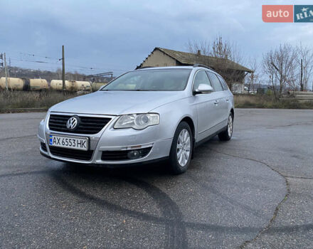 Сірий Фольксваген Пассат, об'ємом двигуна 2 л та пробігом 250 тис. км за 5500 $, фото 1 на Automoto.ua