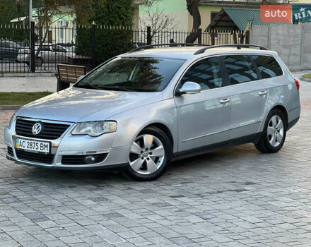 Серый Фольксваген Пассат, объемом двигателя 2 л и пробегом 240 тыс. км за 5350 $, фото 1 на Automoto.ua