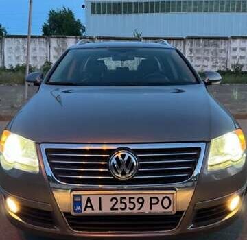 Серый Фольксваген Пассат, объемом двигателя 2 л и пробегом 198 тыс. км за 6900 $, фото 2 на Automoto.ua