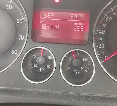 Серый Фольксваген Пассат, объемом двигателя 1.6 л и пробегом 165 тыс. км за 6500 $, фото 23 на Automoto.ua