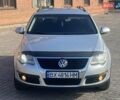 Серый Фольксваген Пассат, объемом двигателя 1.97 л и пробегом 252 тыс. км за 4950 $, фото 12 на Automoto.ua