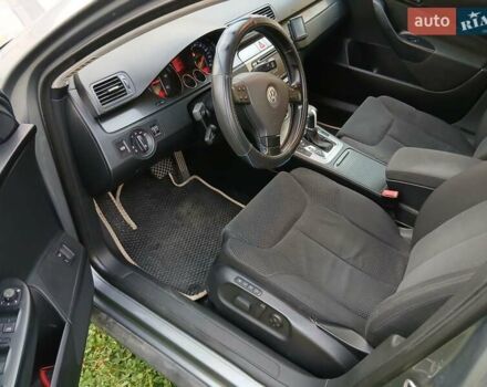 Фольксваген Пассат 2007 в Хмельницком на Automoto.ua Серый Фольксваген Пассат, объемом двигателя 2 л и пробегом 293 тыс. км за 4950 $, фото 2 на Automoto.ua