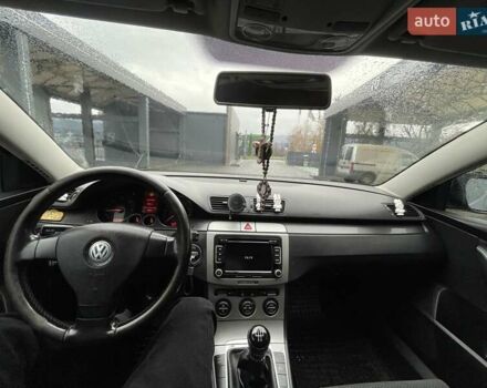 Сірий Фольксваген Пассат, об'ємом двигуна 1.9 л та пробігом 310 тис. км за 5500 $, фото 5 на Automoto.ua