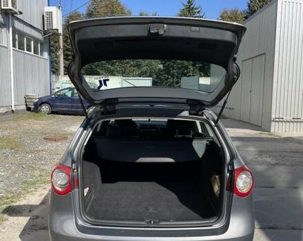 Серый Фольксваген Пассат, объемом двигателя 1.97 л и пробегом 320 тыс. км за 6000 $, фото 11 на Automoto.ua