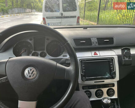 Фольксваген Пассат 2007 у Шевченковом на Automoto.ua Сірий Фольксваген Пассат, об'ємом двигуна 1.97 л та пробігом 319 тис. км за 6500 $, фото 3 на Automoto.ua