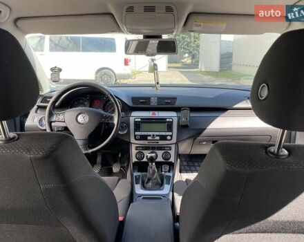 Серый Фольксваген Пассат, объемом двигателя 1.97 л и пробегом 320 тыс. км за 6000 $, фото 24 на Automoto.ua