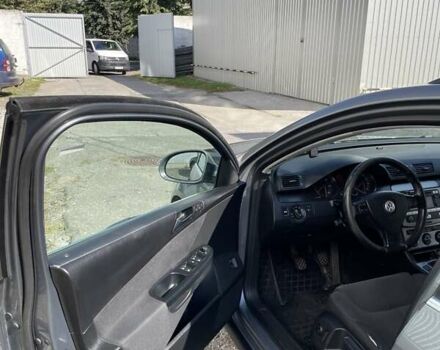 Серый Фольксваген Пассат, объемом двигателя 1.97 л и пробегом 320 тыс. км за 6000 $, фото 19 на Automoto.ua