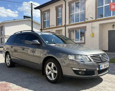 Сірий Фольксваген Пассат, об'ємом двигуна 1.6 л та пробігом 253 тис. км за 6300 $, фото 9 на Automoto.ua