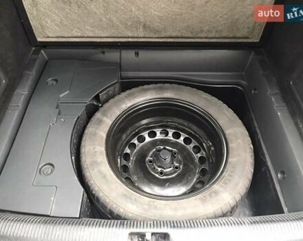 Серый Фольксваген Пассат, объемом двигателя 1.97 л и пробегом 266 тыс. км за 6500 $, фото 18 на Automoto.ua