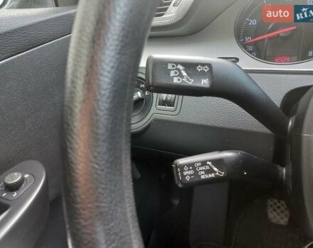 Сірий Фольксваген Пассат, об'ємом двигуна 1.6 л та пробігом 188 тис. км за 7700 $, фото 16 на Automoto.ua