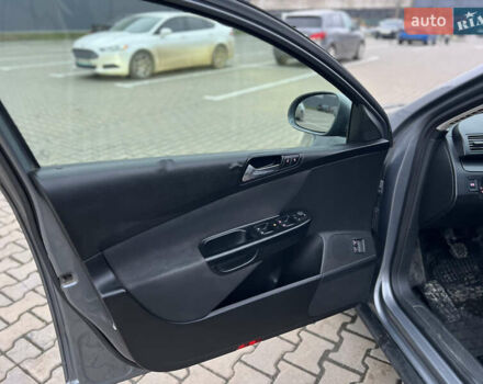 Серый Фольксваген Пассат, объемом двигателя 2 л и пробегом 490 тыс. км за 3999 $, фото 10 на Automoto.ua