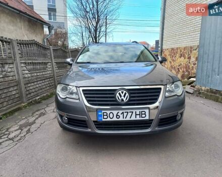 Сірий Фольксваген Пассат, об'ємом двигуна 1.6 л та пробігом 188 тис. км за 7700 $, фото 1 на Automoto.ua