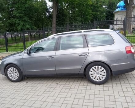 Сірий Фольксваген Пассат, об'ємом двигуна 2 л та пробігом 208 тис. км за 4900 $, фото 2 на Automoto.ua