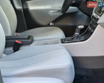 Фольксваген Пассат 2007 в Вознесенске на Automoto.ua Серый Фольксваген Пассат, объемом двигателя 1.6 л и пробегом 185 тыс. км за 6900 $, фото 15 на Automoto.ua