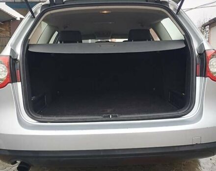 Серый Фольксваген Пассат, объемом двигателя 1.6 л и пробегом 243 тыс. км за 7800 $, фото 62 на Automoto.ua