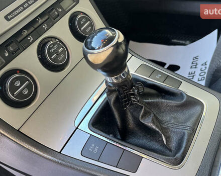 Сірий Фольксваген Пассат, об'ємом двигуна 1.97 л та пробігом 260 тис. км за 5999 $, фото 13 на Automoto.ua