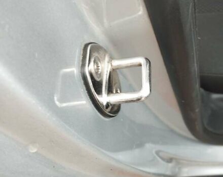 Серый Фольксваген Пассат, объемом двигателя 1.6 л и пробегом 243 тыс. км за 7800 $, фото 83 на Automoto.ua