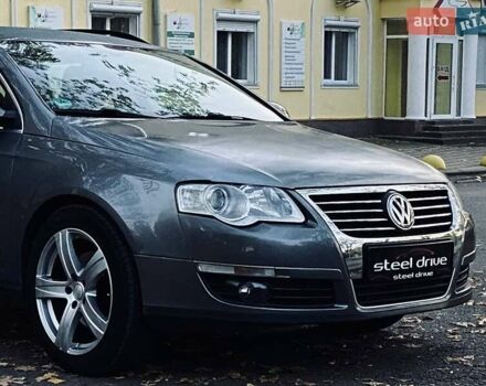 Серый Фольксваген Пассат, объемом двигателя 1.97 л и пробегом 295 тыс. км за 7999 $, фото 15 на Automoto.ua