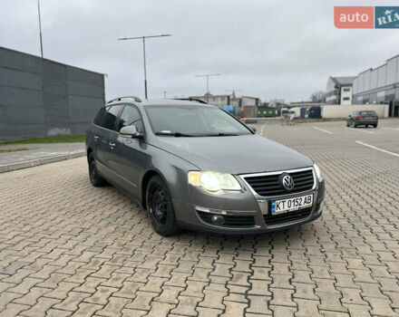 Серый Фольксваген Пассат, объемом двигателя 2 л и пробегом 490 тыс. км за 3999 $, фото 1 на Automoto.ua