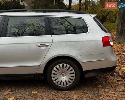 Сірий Фольксваген Пассат, об'ємом двигуна 1.8 л та пробігом 249 тис. км за 5990 $, фото 9 на Automoto.ua