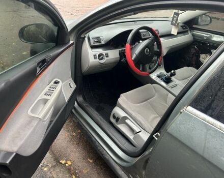 Серый Фольксваген Пассат, объемом двигателя 0 л и пробегом 220 тыс. км за 1900 $, фото 11 на Automoto.ua