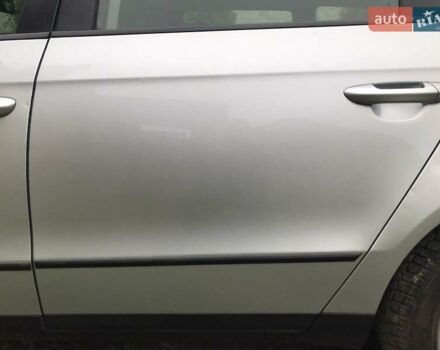 Серый Фольксваген Пассат, объемом двигателя 1.97 л и пробегом 266 тыс. км за 6500 $, фото 12 на Automoto.ua