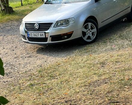 Сірий Фольксваген Пассат, об'ємом двигуна 1.6 л та пробігом 245 тис. км за 6500 $, фото 1 на Automoto.ua