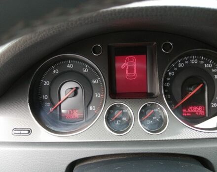 Сірий Фольксваген Пассат, об'ємом двигуна 2 л та пробігом 208 тис. км за 4900 $, фото 16 на Automoto.ua