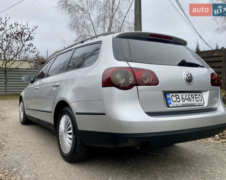 Сірий Фольксваген Пассат, об'ємом двигуна 1.6 л та пробігом 219 тис. км за 4900 $, фото 4 на Automoto.ua